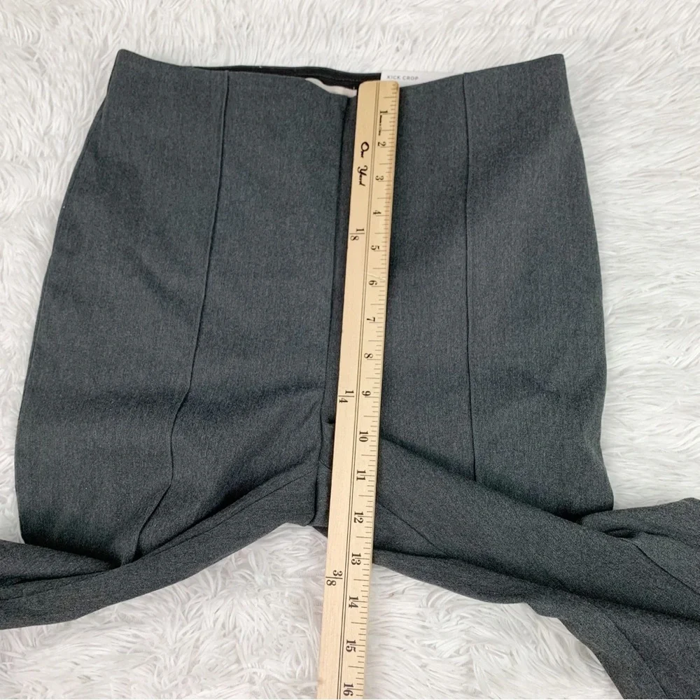 Loft petite high rise kick cropped pin tuck pants in grey‎ flat front - Picture 4 of 14